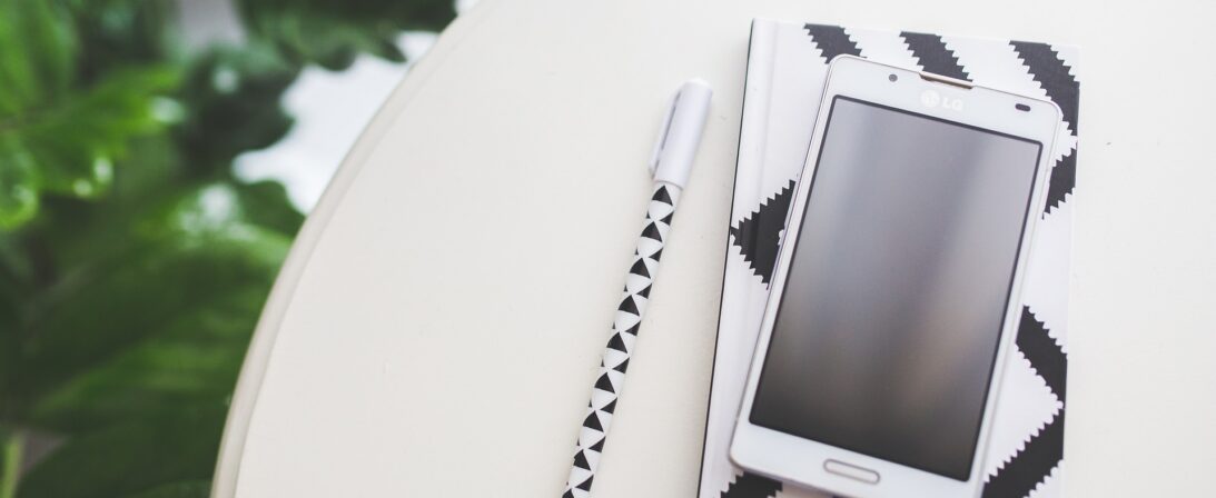 The role of a mobile phone in the life of a modern person