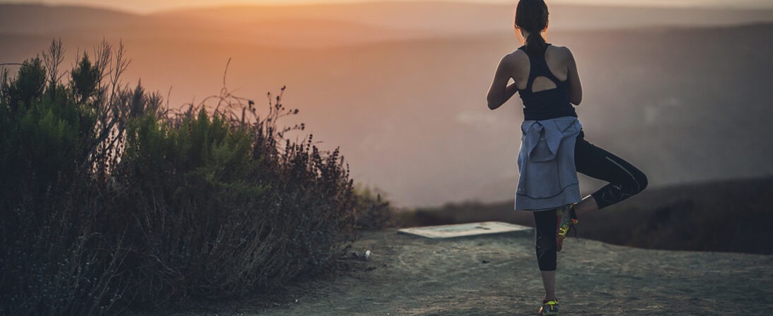 Ventajas y desventajas de correr por la noche: consejos del entrenador