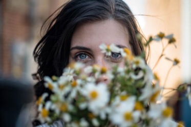 Cinq secrets de beauté pour paraître plus jeune
